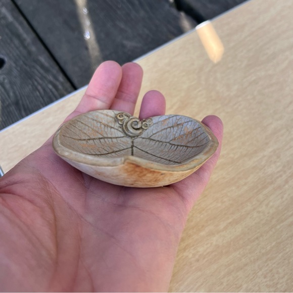 Handmade Ceramic Pressed Leaf Bowl Dish By Annette Trujillo - Picture 13 of 15
